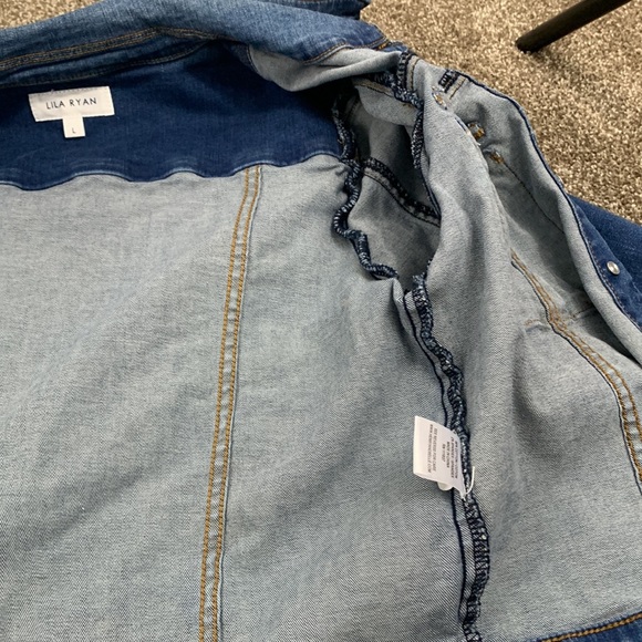 LILA RYAN Jean Jacket Dwight Style Sz L EUC Distressed Hem Button Front … - Picture 16 of 16